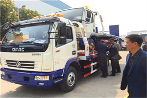 沂源汽车道路救援拖车价格